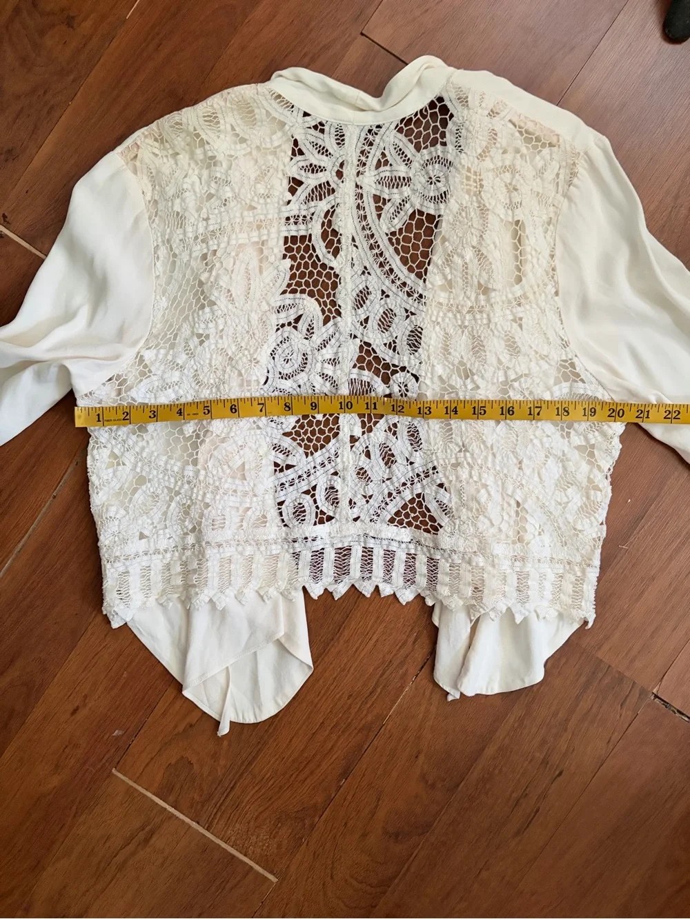 Vintage 80s does 1930s cream draped jacket w/ floral lace back